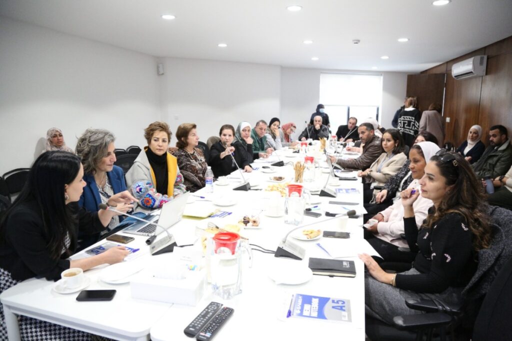 ESCWA and ARDD discuss the outputs of a study on the needs of Syrian refugee women in Jordan and their priorities upon voluntary return